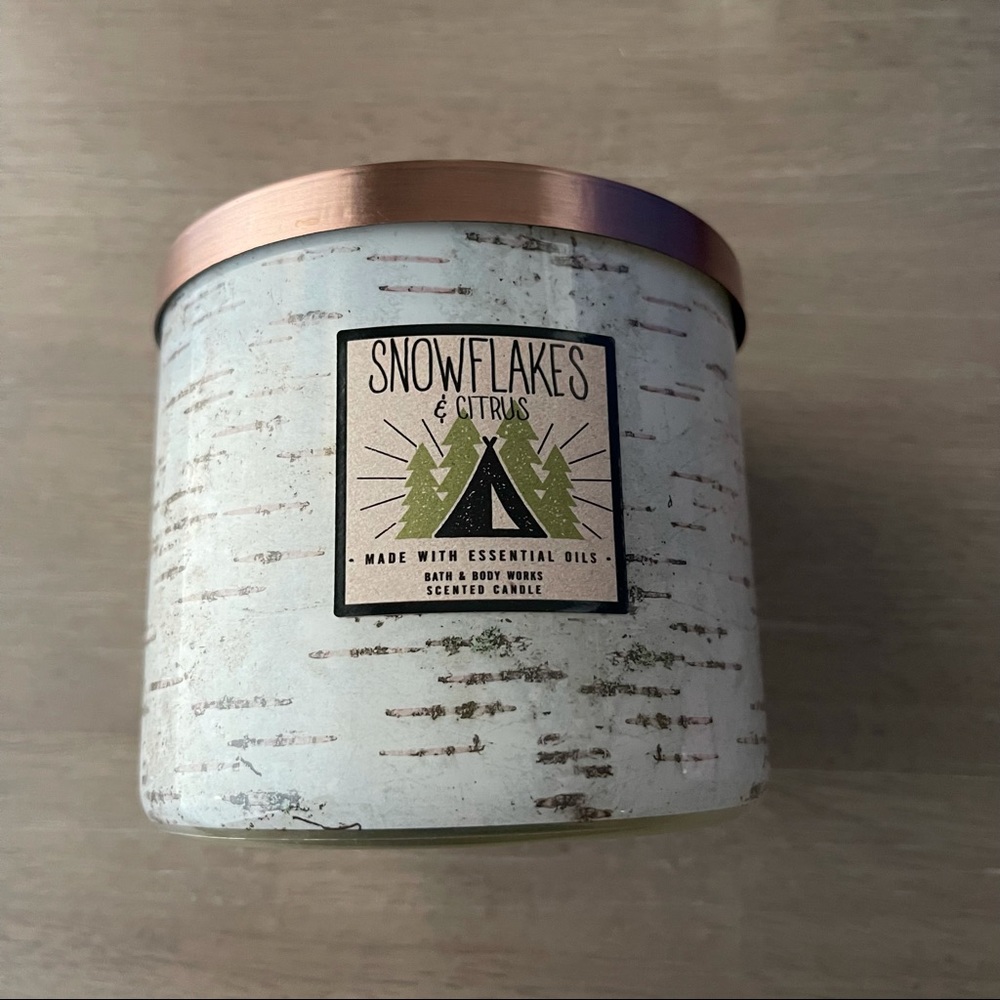 2 for $18! Bath & Body Works Candle